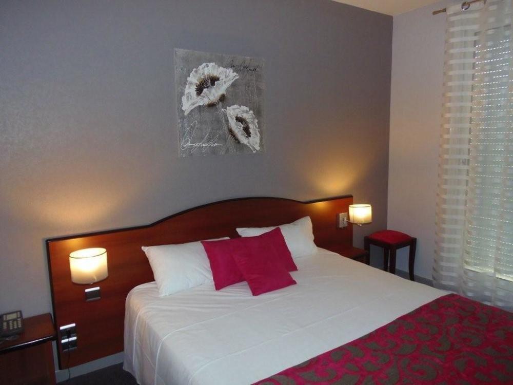 Hotel Les Mésanges Saint-Martin-dʼUriage